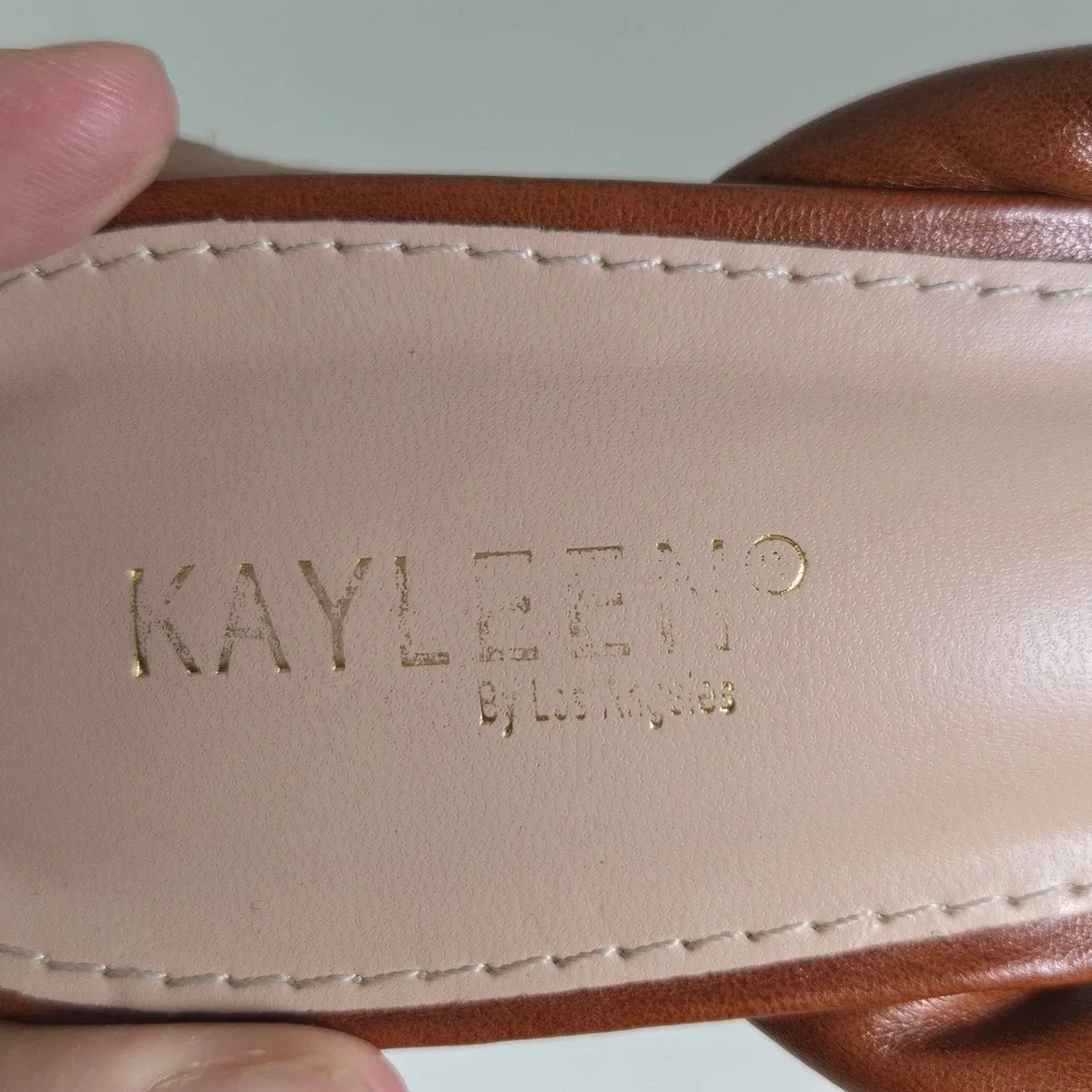 Kayleen Tan Brown Square Toe Padded Thong‎ Heeled Sandals Size 10